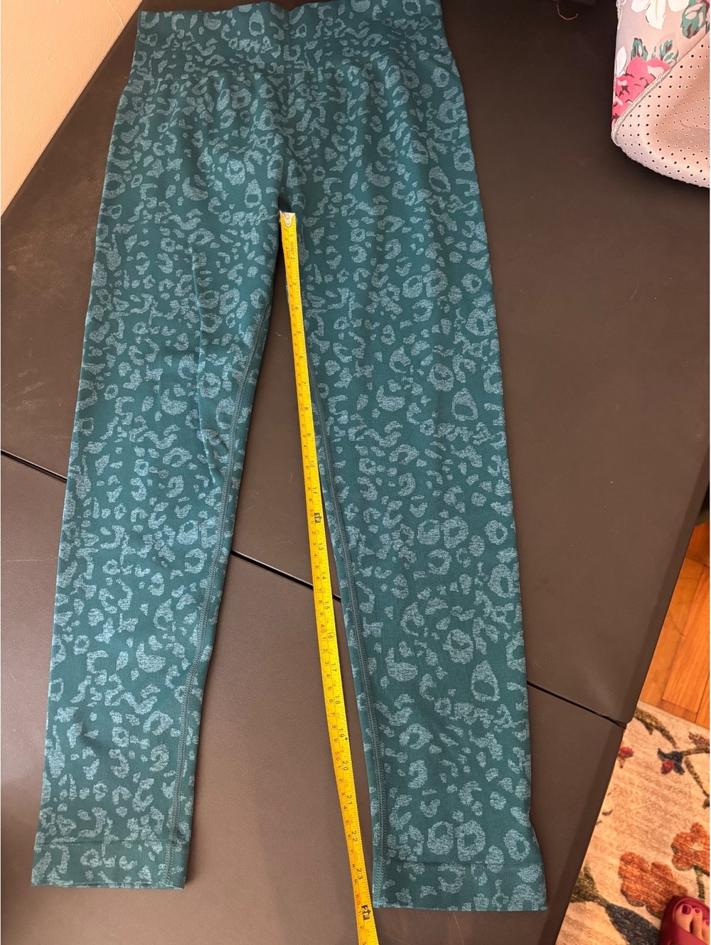 Cheetah print leggings - Size XL